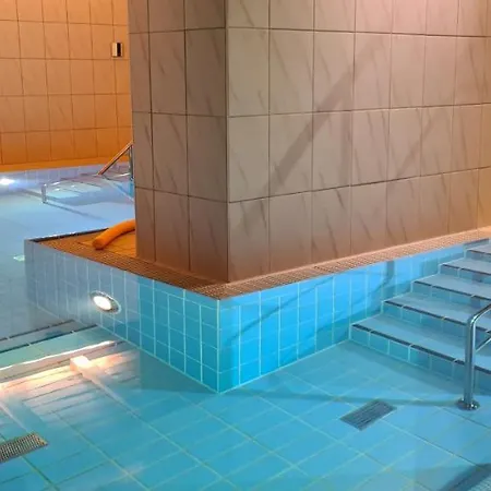 Alpenhof Hotel 4*